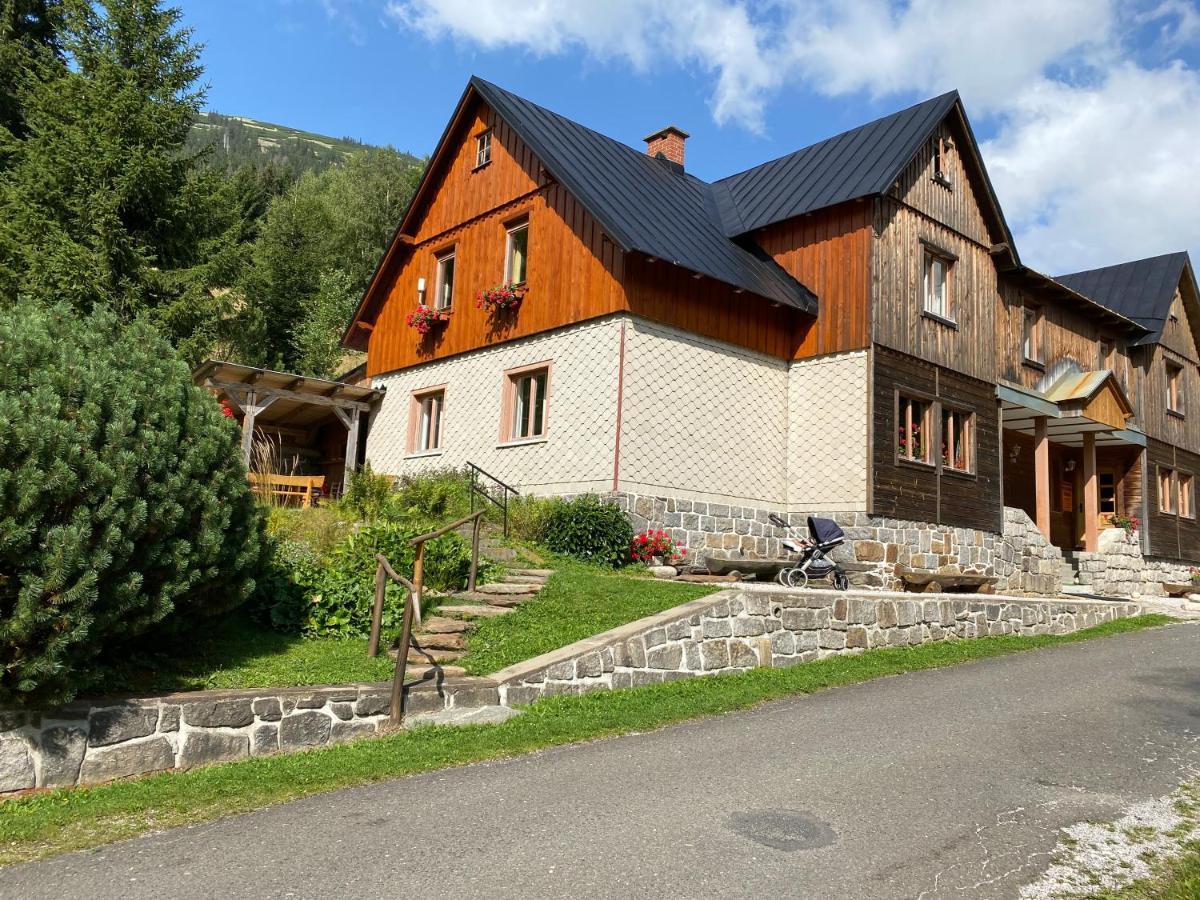 Pension Erban Špindlerŭv Mlýn Exterior foto